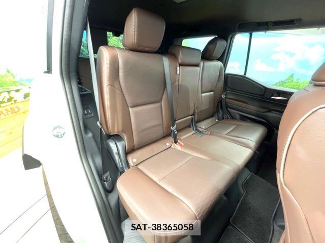 Toyota Land Cruiser 250 2024-06 7617417-8