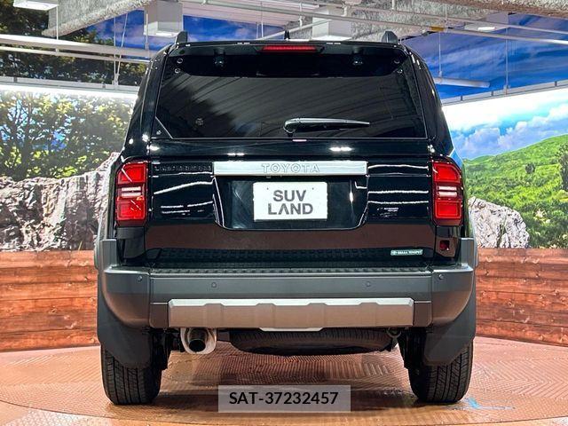 Toyota Land Cruiser 250 2025-04 7617427-15