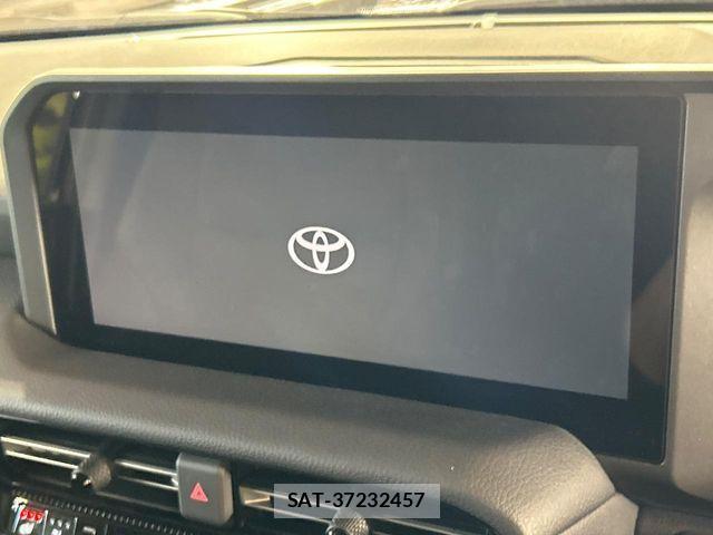 Toyota Land Cruiser 250 2025-04 7617427-3
