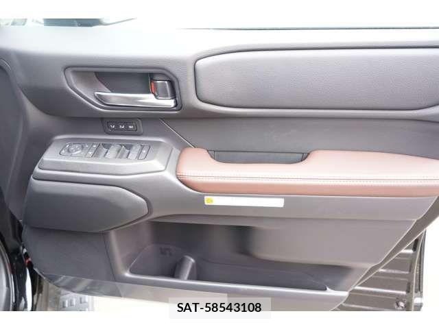 Toyota Land Cruiser 250 2024-11 7617410-8