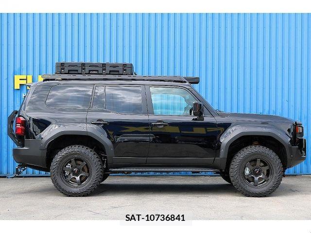 Toyota Land Cruiser 250 2024-01 7724722-6