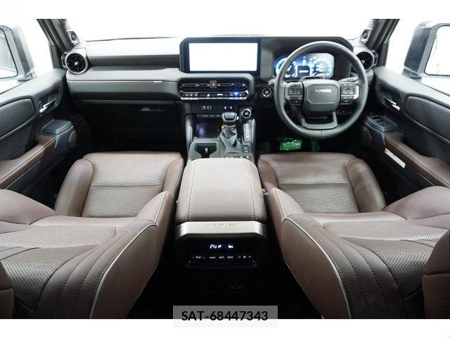Toyota Land Cruiser 250 2024-01 7724714-1