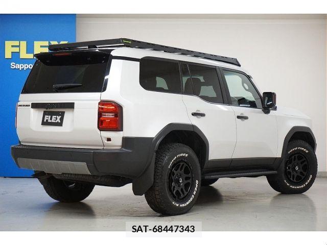 Toyota Land Cruiser 250 2024-01 7724714-2