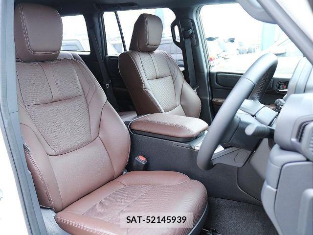 Toyota Land Cruiser 250 2024-01 7724734-17