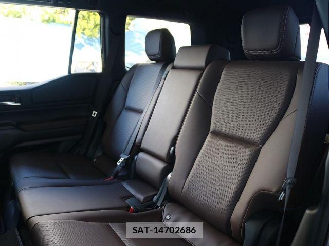 Toyota Land Cruiser 250 2024-01 7724724-13