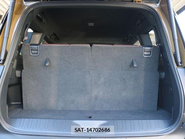 Toyota Land Cruiser 250 2024-01 7724724-17