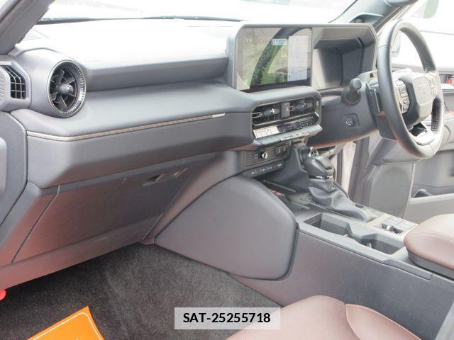 Toyota Land Cruiser 250 2024-07 7979652-14