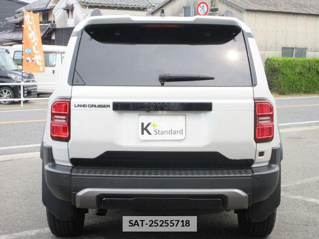 Toyota Land Cruiser 250 2024-07 7979652-2