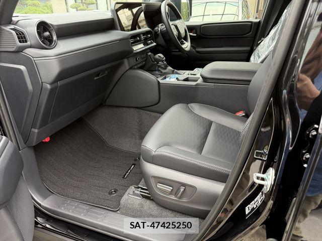 Toyota Land Cruiser 250 2026-06 7979651-11