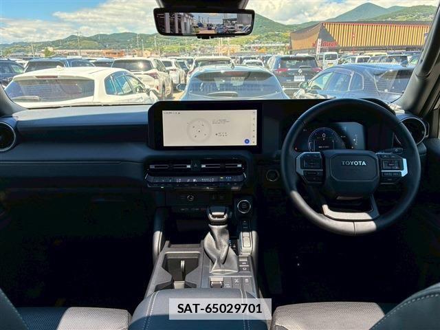 Toyota Land Cruiser 250 2025-06 7979645-13