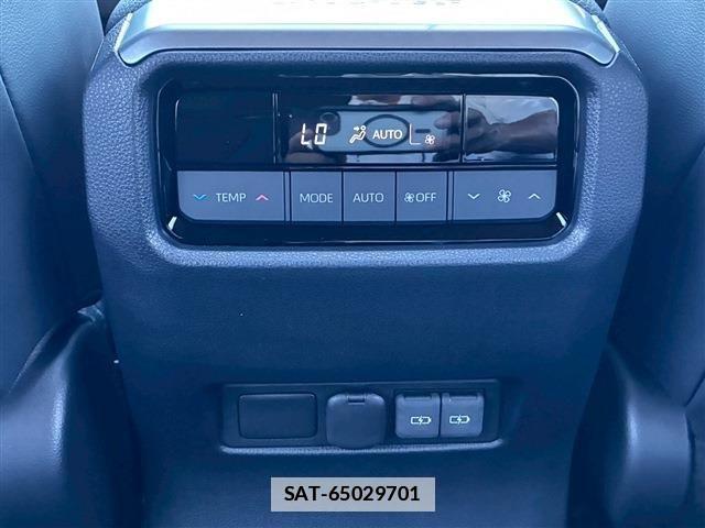 Toyota Land Cruiser 250 2025-06 7979645-29