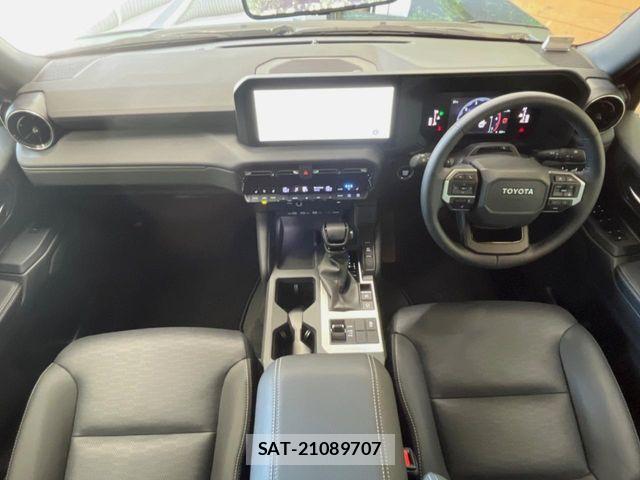 Toyota Land Cruiser 250 2025-02 8036242-1