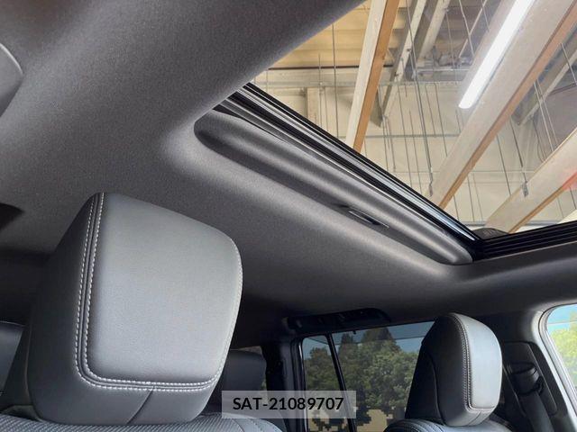 Toyota Land Cruiser 250 2025-02 8036242-2