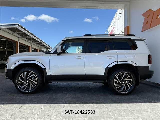Toyota Land Cruiser 250 2025-05 8036246-10