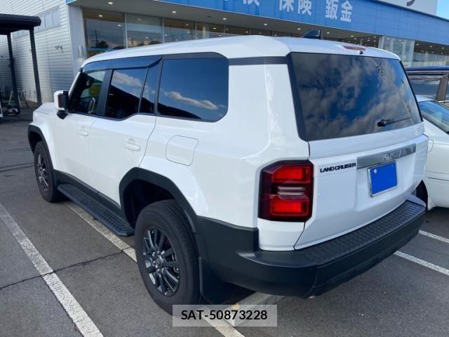 Toyota Land Cruiser 250 2025-08 8036248-3