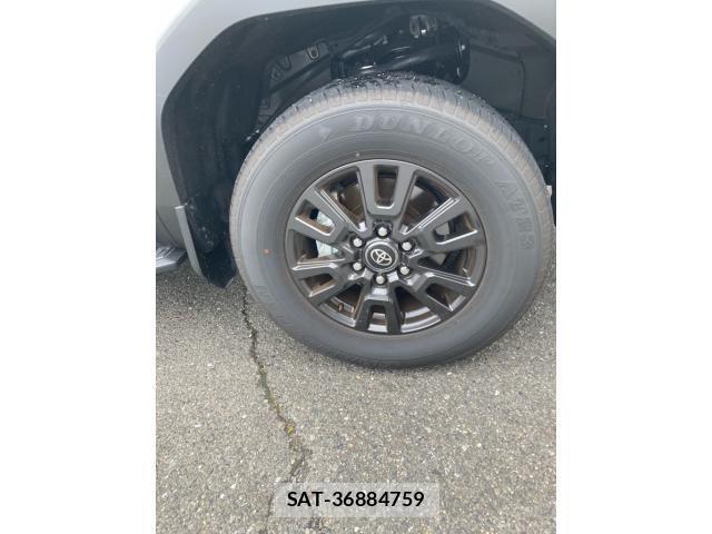 Toyota Land Cruiser 250 2025-10 8036249-5