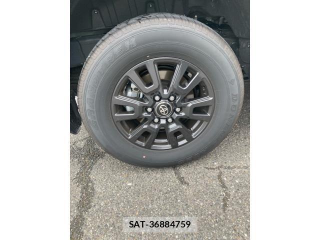 Toyota Land Cruiser 250 2025-10 8036249-6