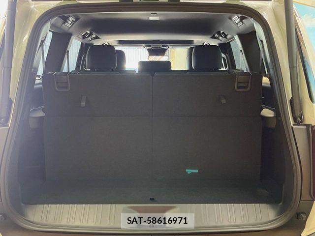 Toyota Land Cruiser 250 2025-06 8036247-11