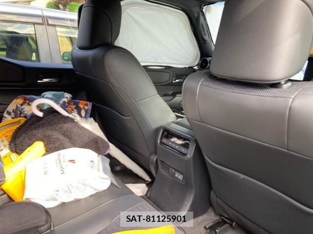 Toyota Land Cruiser 250 2025-11 8036253-21