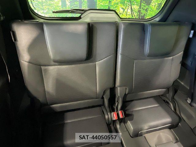 Toyota Land Cruiser 250 2025-01 8036245-10