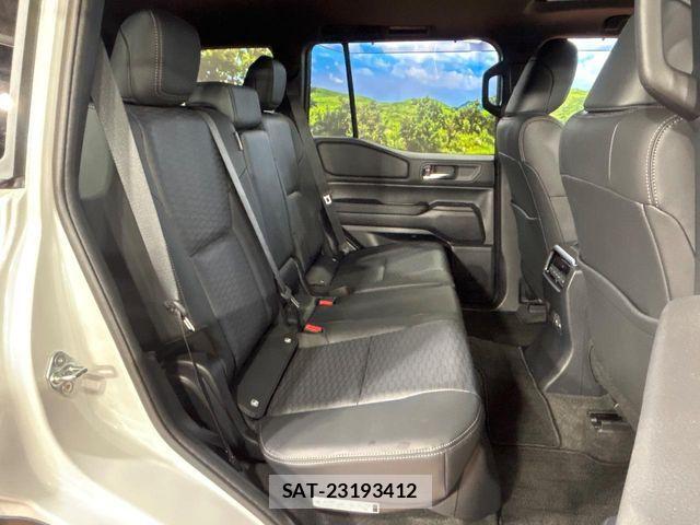 Toyota Land Cruiser 250 2025-09 8036244-7