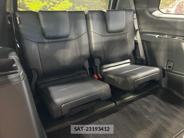 Toyota Land Cruiser 250 2025-09 8036244-8