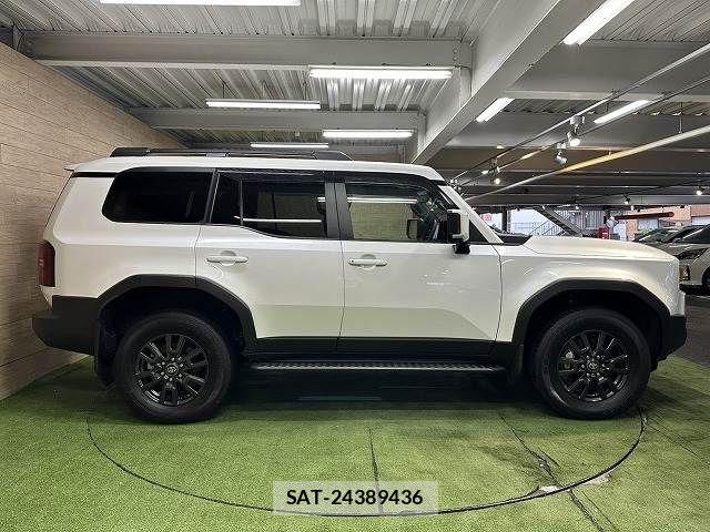 Toyota Land Cruiser 250 2025-01 8074219-17