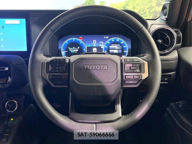 Toyota Land Cruiser 250 2024-10 8074218-11