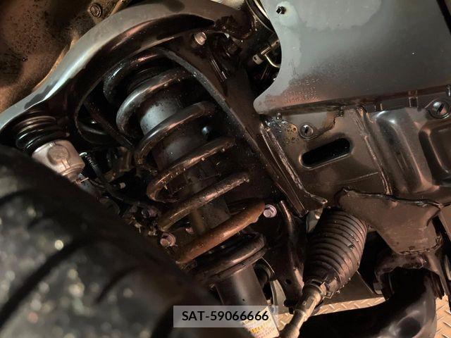 Toyota Land Cruiser 250 2024-10 8074218-19
