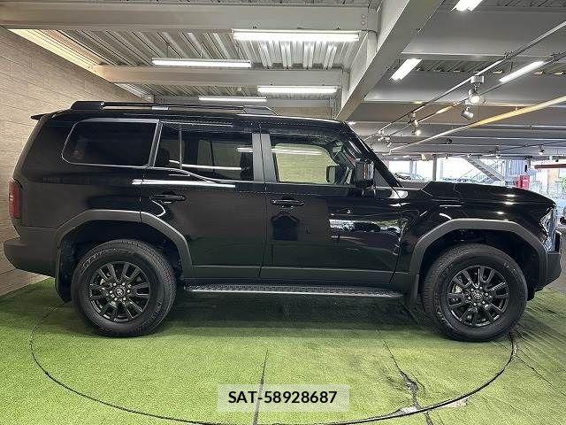 Toyota Land Cruiser 250 2024-08 8074227-17
