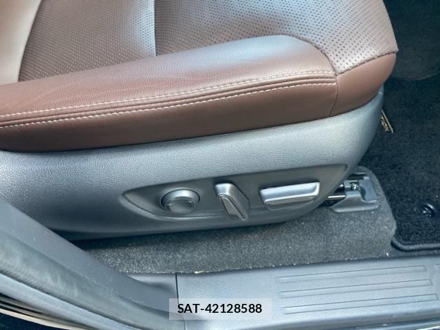 Toyota Land Cruiser 250 2024-06 8074229-14