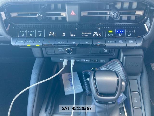 Toyota Land Cruiser 250 2024-06 8074229-20