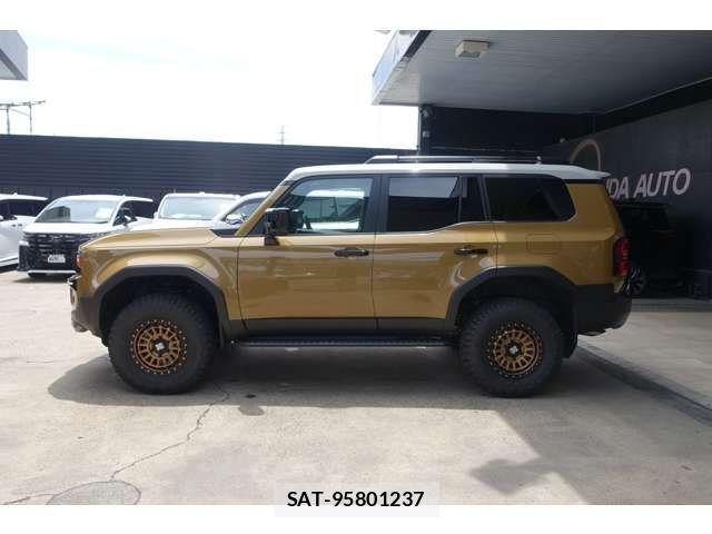 Toyota Land Cruiser 250 2025-11 8074212-3