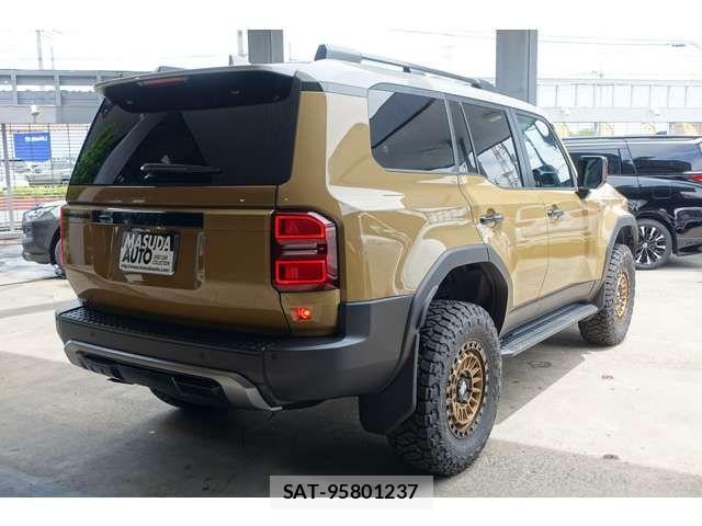 Toyota Land Cruiser 250 2025-11 8074212-5
