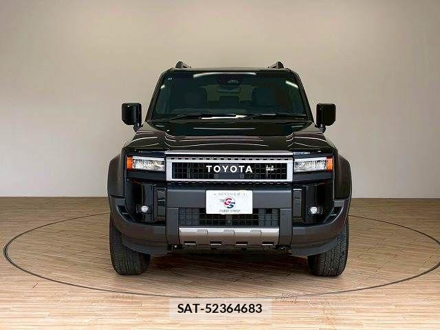 Toyota Land Cruiser 250 2024-11 8074228-12
