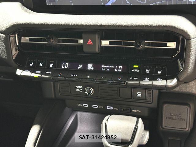 Toyota Land Cruiser 250 2024-10 8074231-11