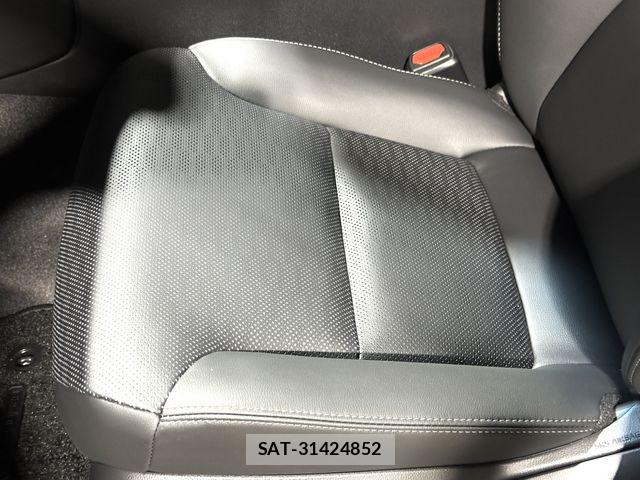 Toyota Land Cruiser 250 2024-10 8074231-15