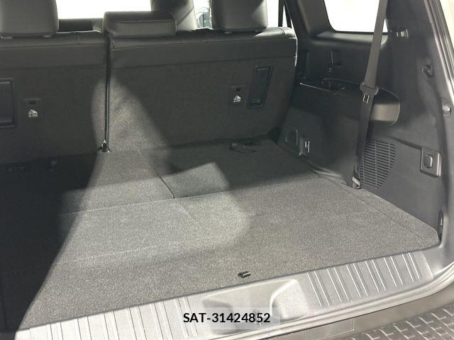 Toyota Land Cruiser 250 2024-10 8074231-19