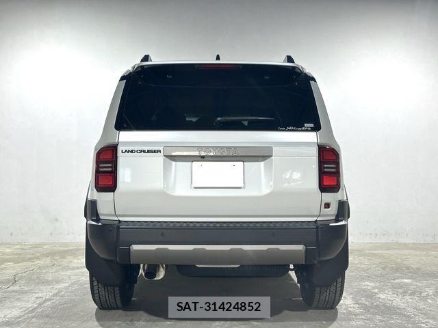 Toyota Land Cruiser 250 2024-10 8074231-5