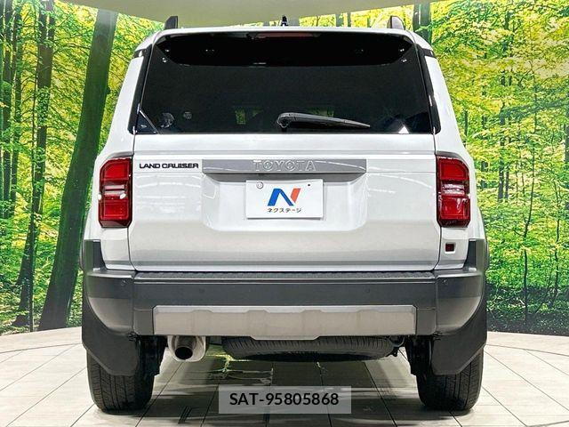 Toyota Land Cruiser 250 2024-10 8074223-15