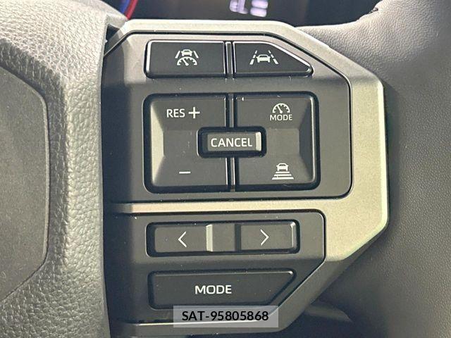 Toyota Land Cruiser 250 2024-10 8074223-5