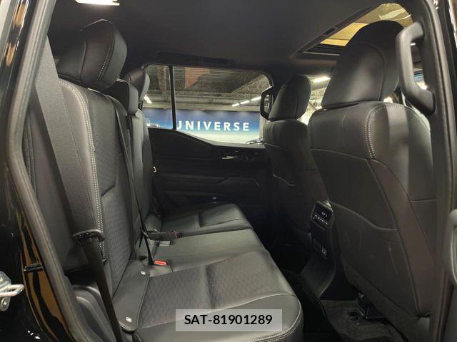 Toyota Land Cruiser 250 2024-11 8074220-8