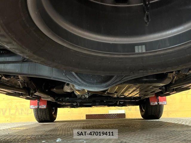 Toyota Land Cruiser 250 2025-06 8074217-18