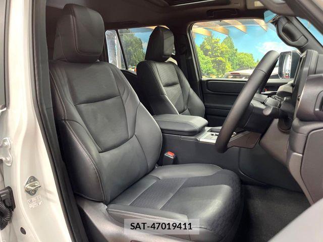Toyota Land Cruiser 250 2025-06 8074217-7
