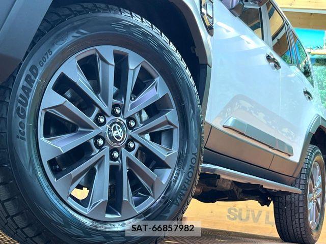 Toyota Land Cruiser 250 2024-08 8099916-14