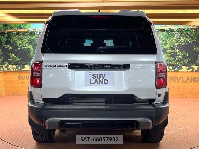 Toyota Land Cruiser 250 2024-08 8099916-16