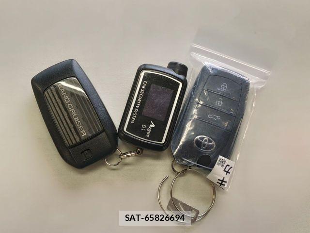 Toyota Land Cruiser 250 2024-09 8099921-22