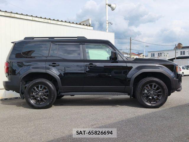 Toyota Land Cruiser 250 2024-09 8099921-23