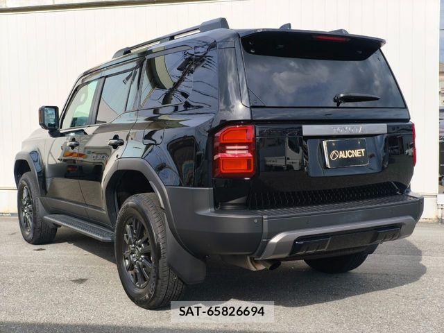 Toyota Land Cruiser 250 2024-09 8099921-2