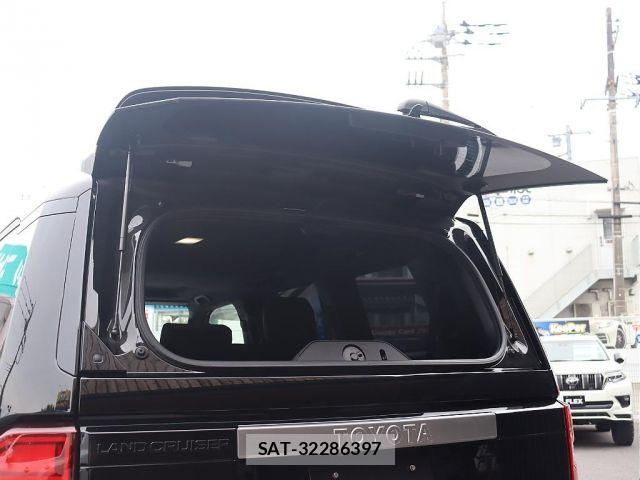 Toyota Land Cruiser 250 2024-01 8099935-15